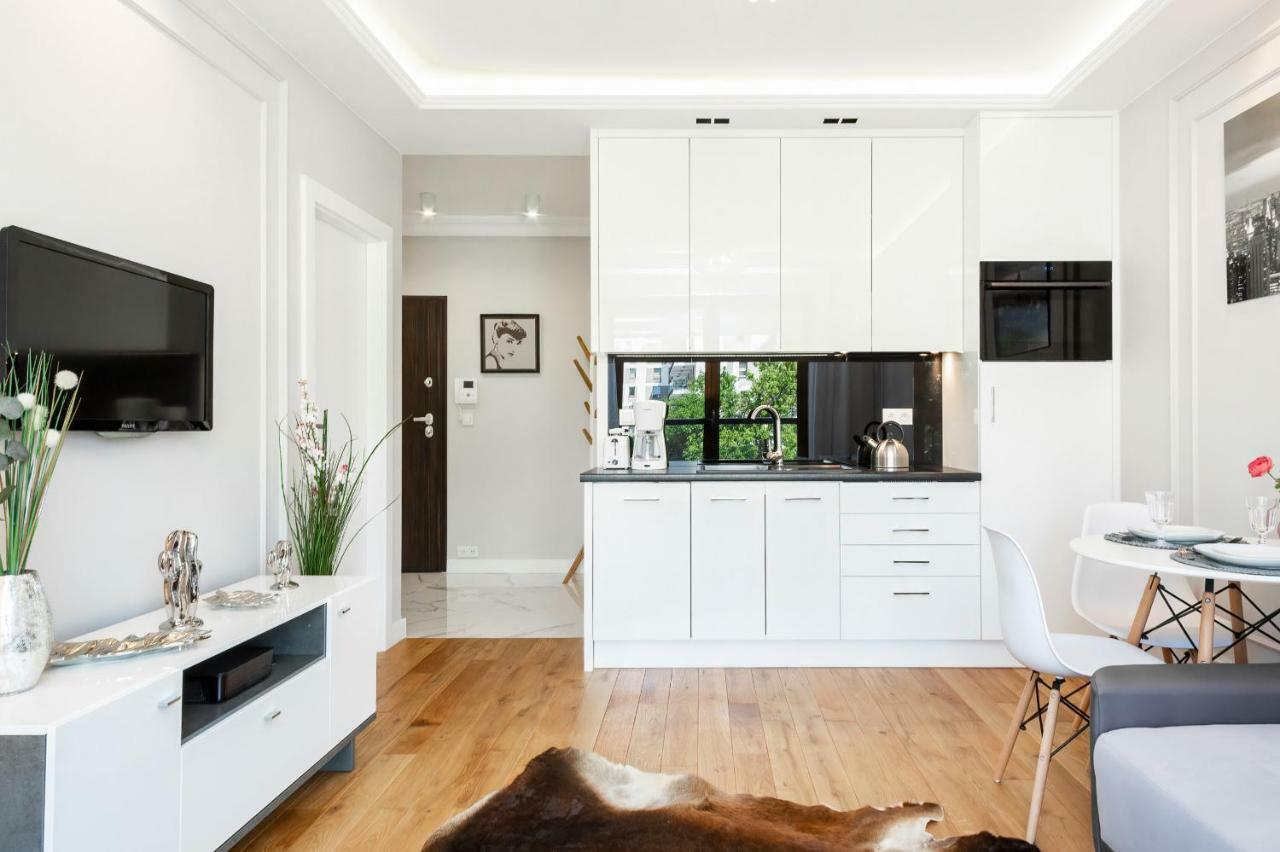 Apartments Warsaw Grzybowska By Renters מראה חיצוני תמונה